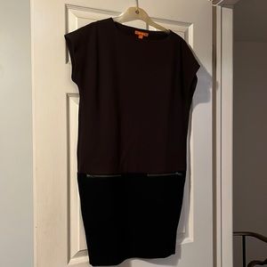 SZ S brown and black dress with zipper pockets
